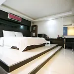 Hit Hotel
